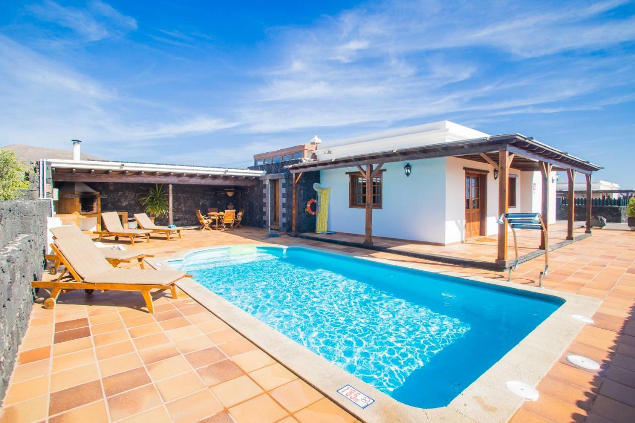 A1 Casas Y Villas Juani Y Juan Lanzarote Сан-Бартоломе Екстер'єр фото